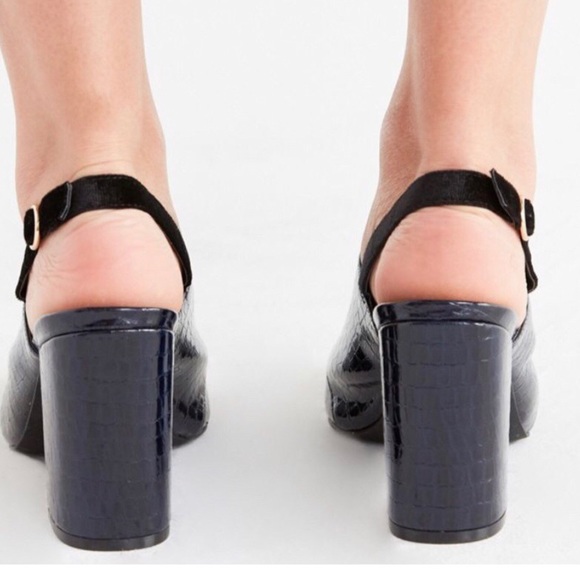 SOLD-Tilda Faux Croc Mule Heel - Picture 3 of 6